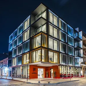 Piazza Epigraph فندق باتومي